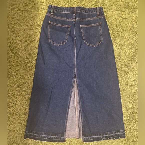 Urban Outfitters Denim A-Line midi skirt! - Picture 4 of 5